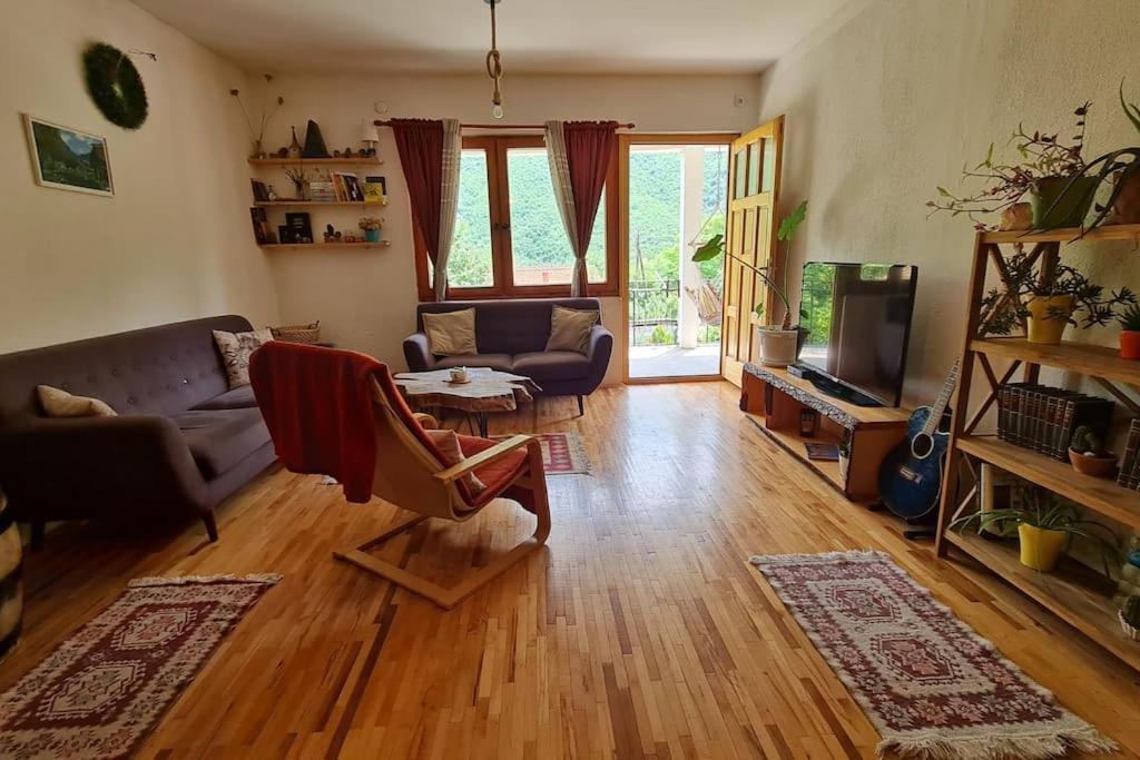 Ilis House Matka Villa Skopje Eksteriør bilde