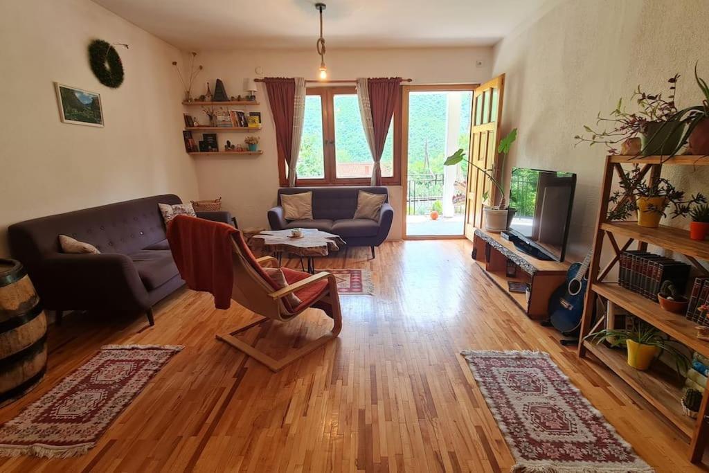 Ilis House Matka Villa Skopje Eksteriør bilde